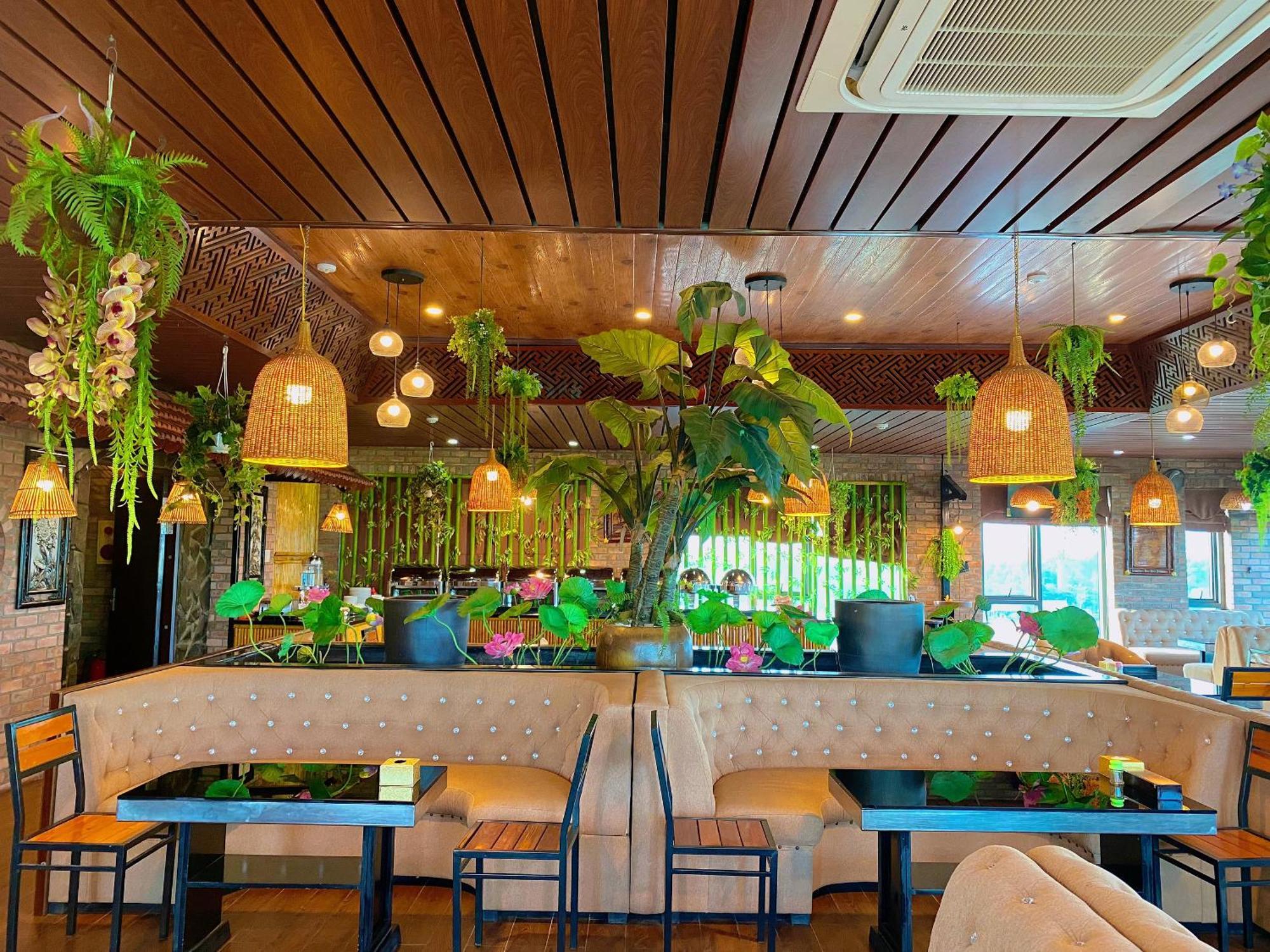 Kawasaki Noi Bai Airport Hotel Экстерьер фото