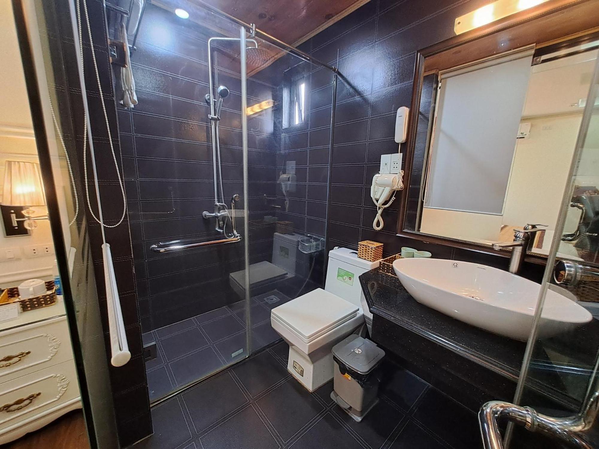 Kawasaki Noi Bai Airport Hotel Экстерьер фото