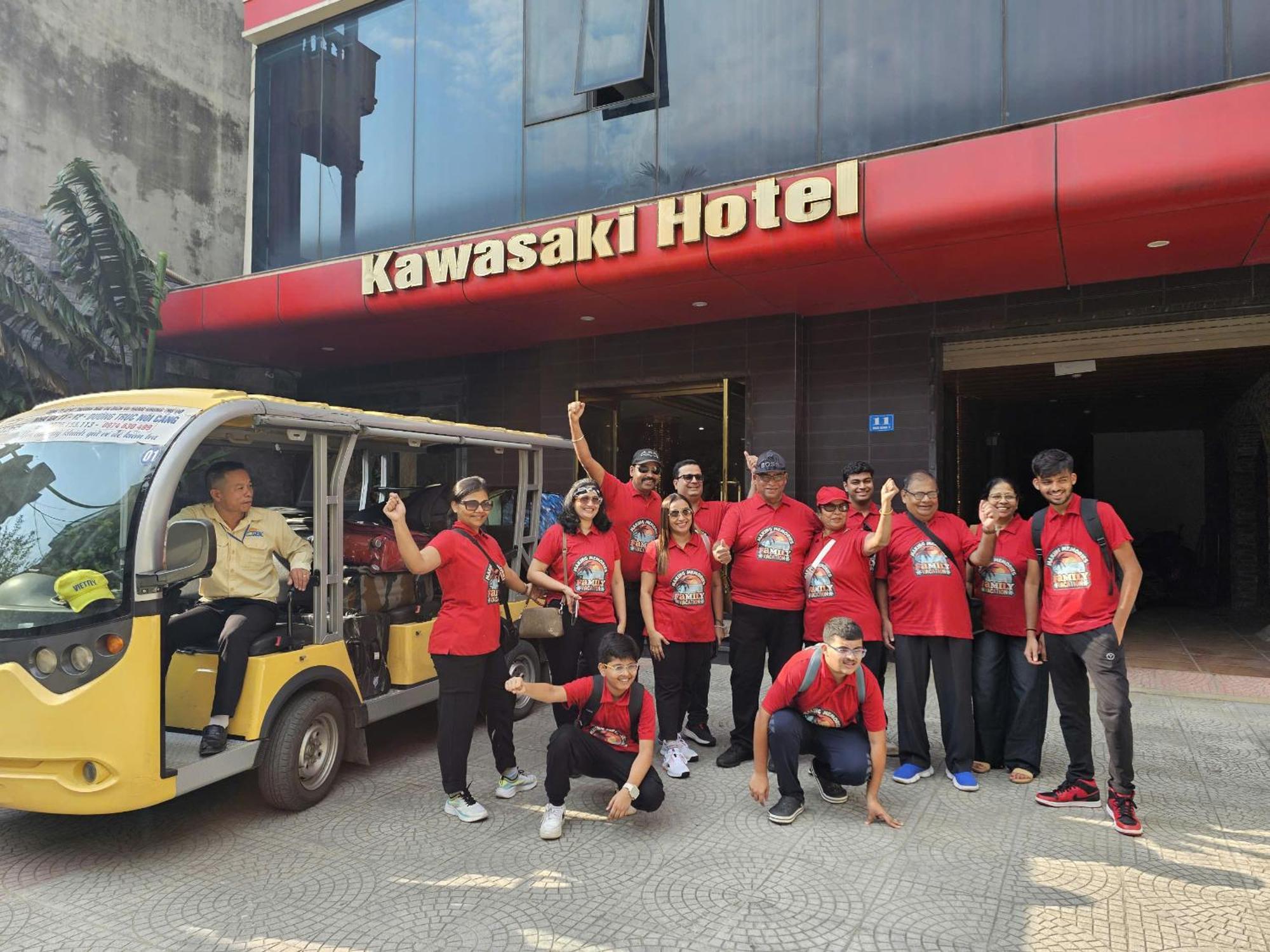 Kawasaki Noi Bai Airport Hotel Экстерьер фото